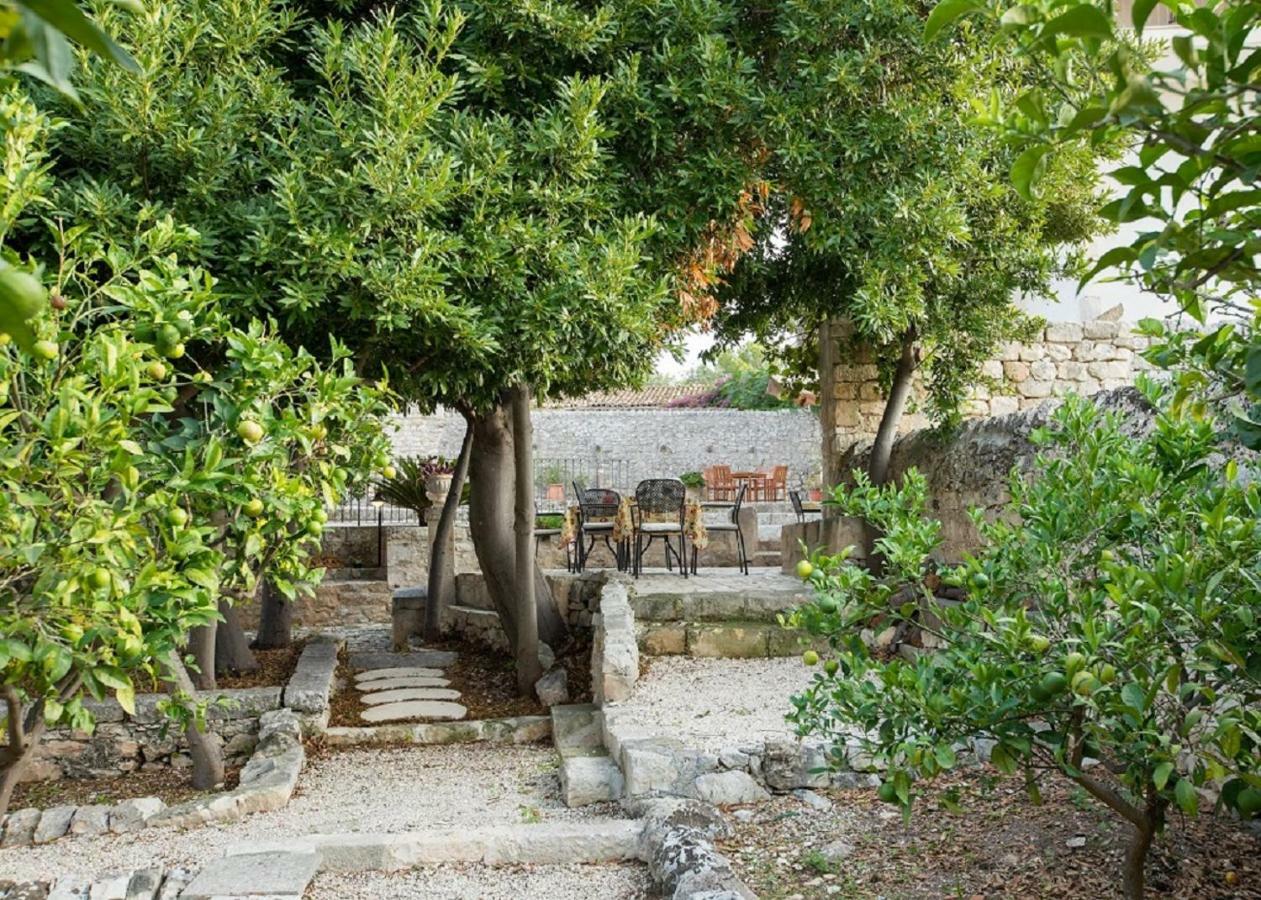 Agriturismo Villa Flavia Casa Serrafiori Esterno foto
